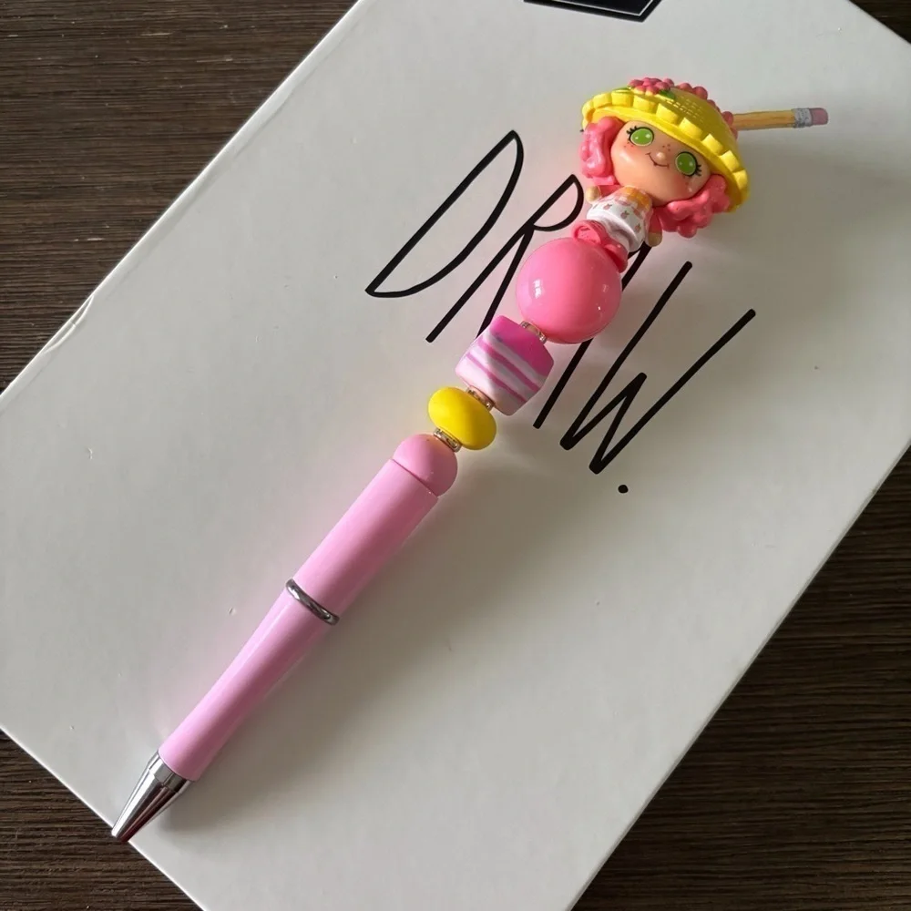 Strawberry Shortcake: Peach Blush handmade beaded pen